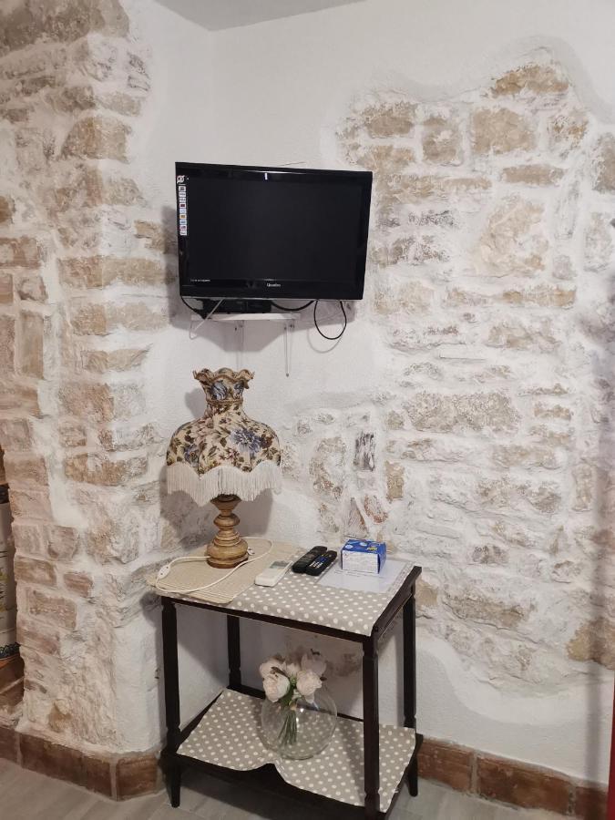 Apartment Giulio - 10Mt To The Beach Rovinj Zewnętrze zdjęcie